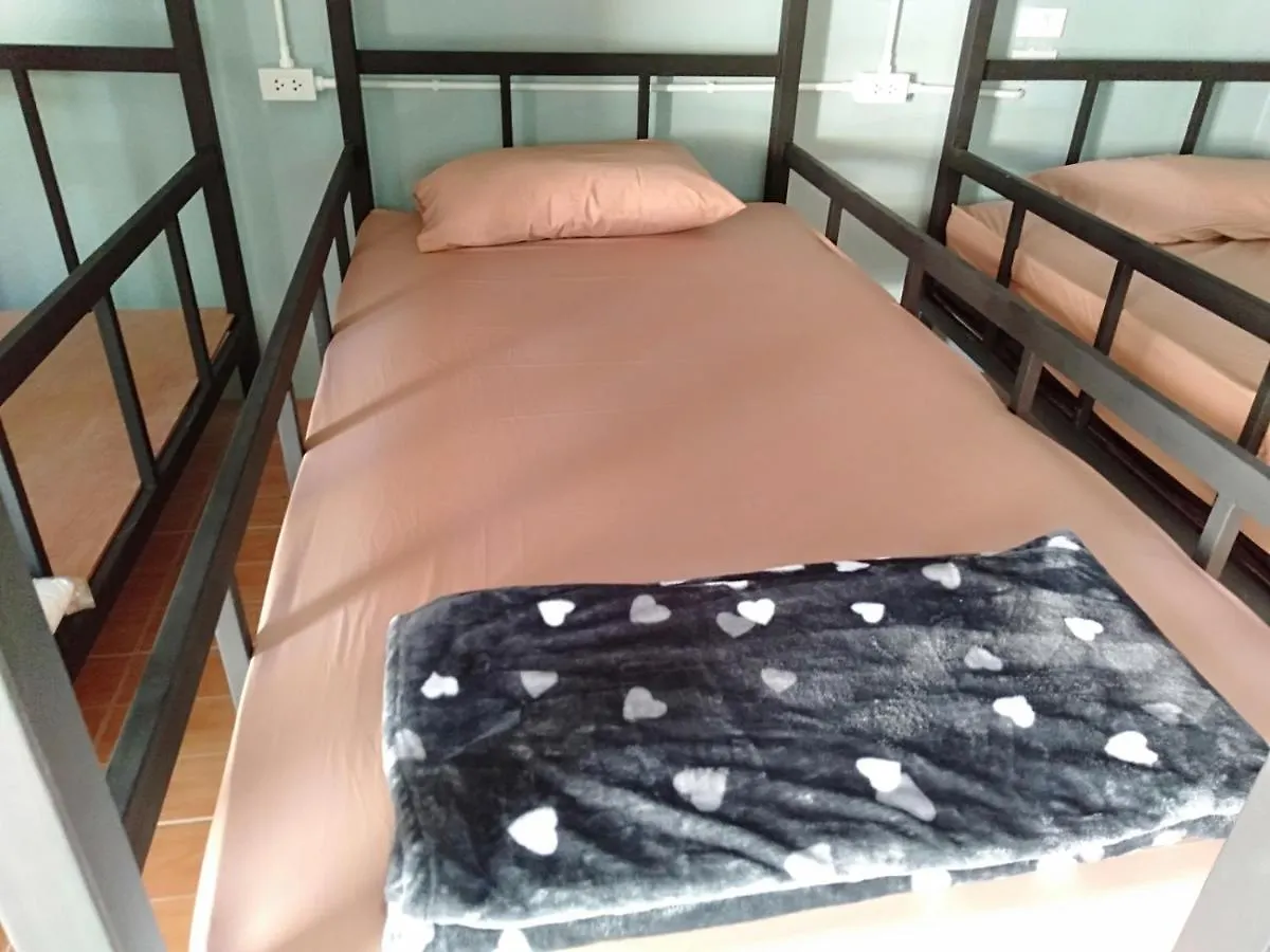 Chandra Hostel Koh Tao Thailand