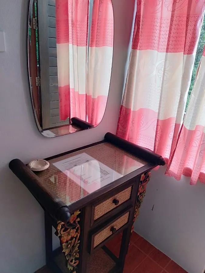 Chandra Hostel Koh Tao 0*,